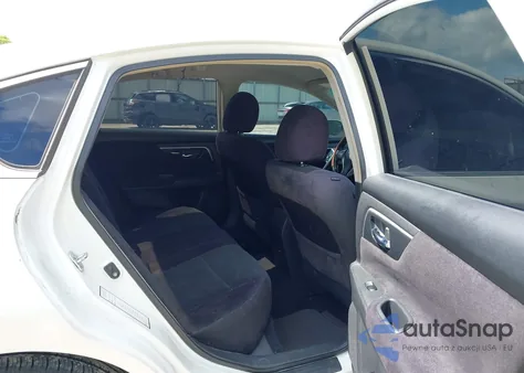 2013 Nissan Altima 2.5 S from USA, damaged, VIN 1N4AL3AP1DN498880